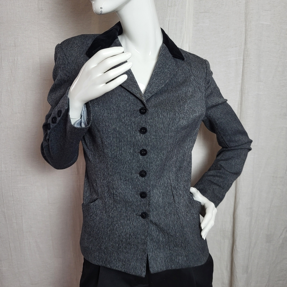 Suzy Shier Women's US4 Blazer Gray Black Velvet Panel Button Front Tailored Fit - Picture 2 of 16